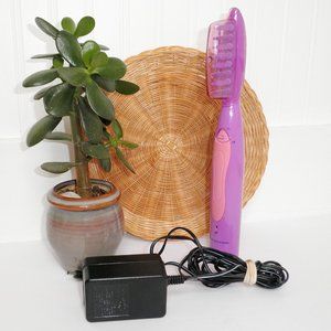 Vintage Y2K Remington Tame the Mane Hair Detangler RECHARGABLE VERSION w/ Stand!